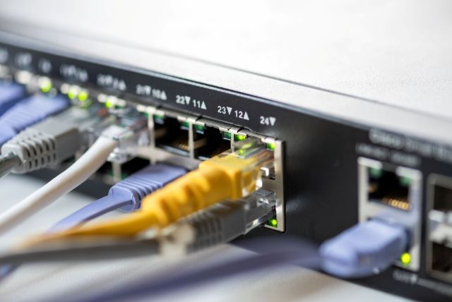 社内 無線 lan 構築 イーサネットケーブル 接続